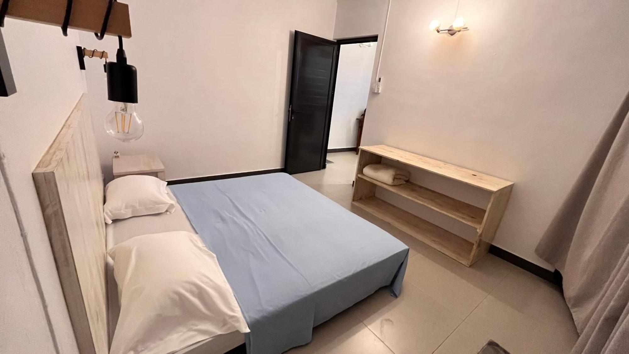 Ebony Apartment & Studio La Gaulette Luaran gambar